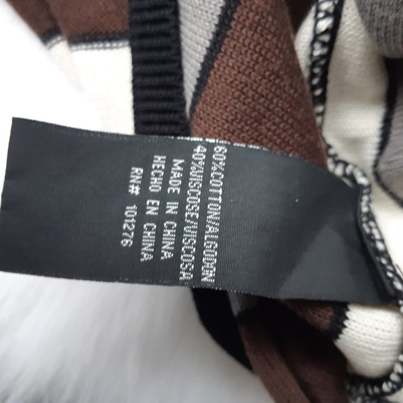 Knit dress, vertical stripe, low back - Picture 7 of 7